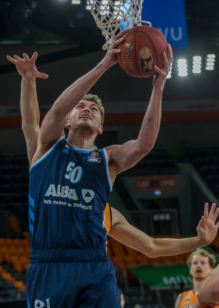 后者被通知 后者被通知