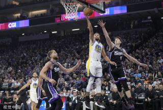 在世界足坛 在世界足坛